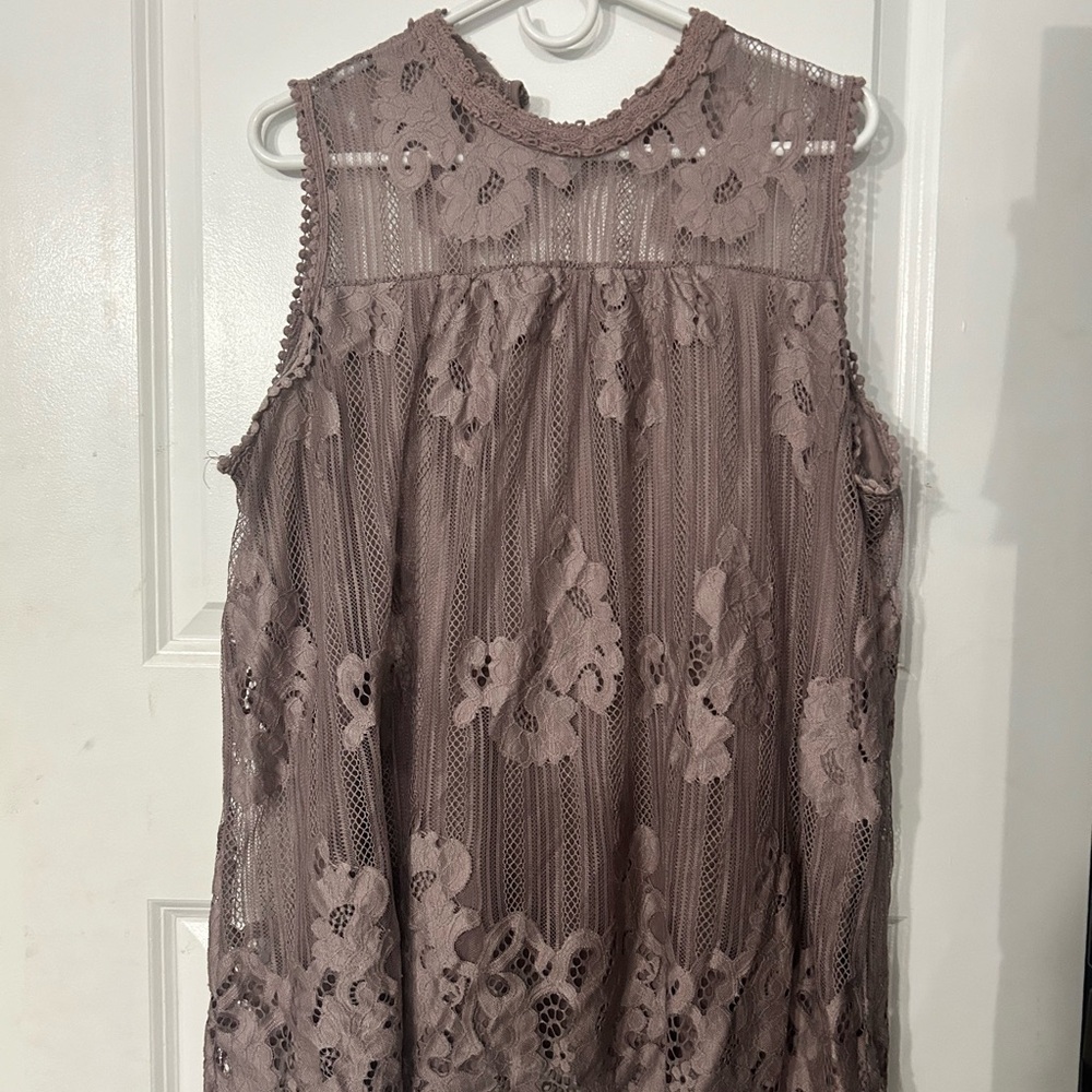 Mod purple blouse